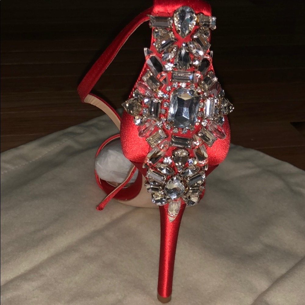 Extra taps and jewels included worn once